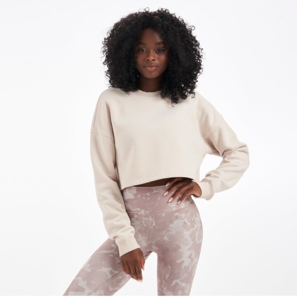 Vuori Women's Light Beige Cropped Sweatshirt XS - Picture 1 of 10